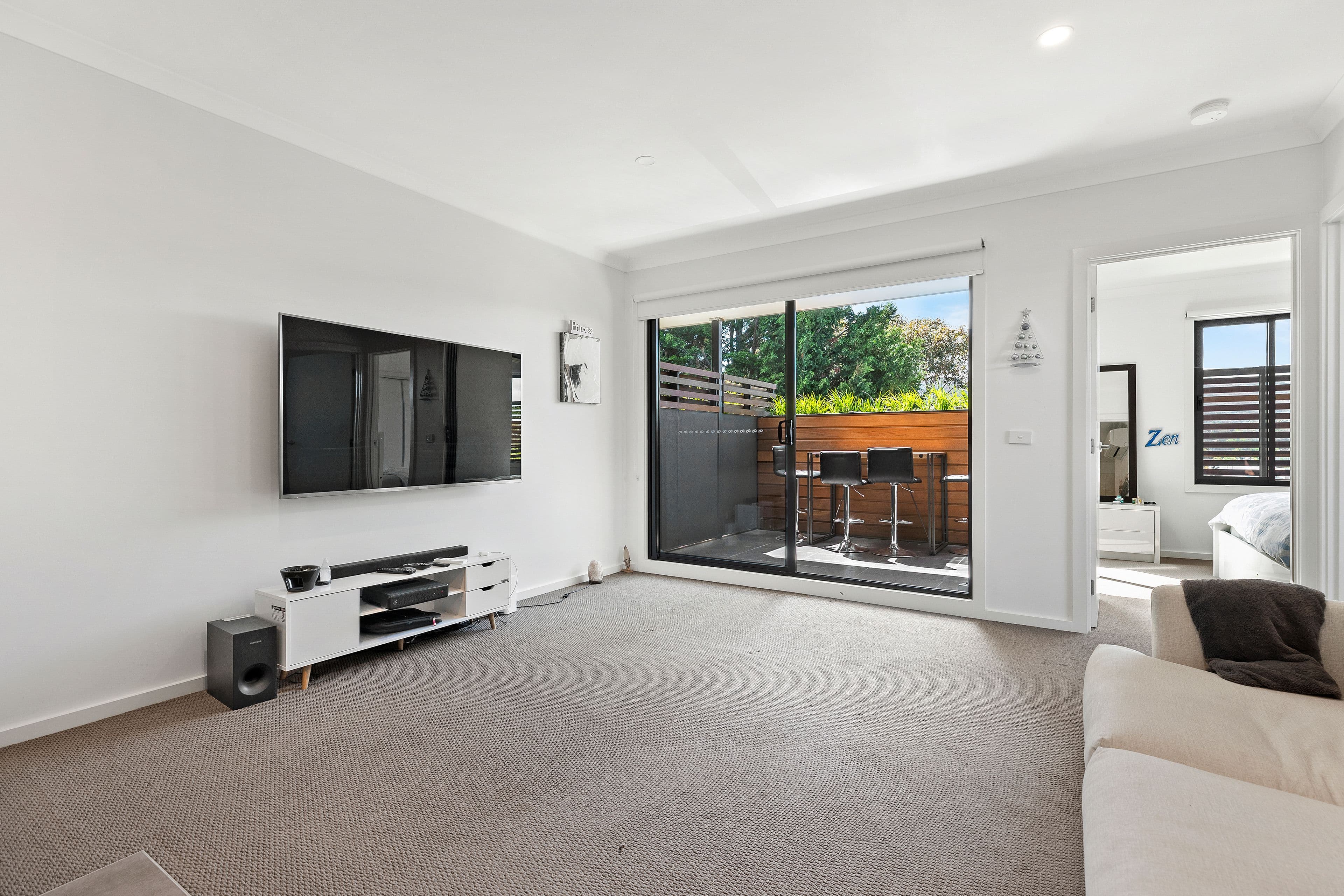 9 Mountain Gate Drive, Ferntree Gully VIC 3156, Ferntree Gully - Thumbnail 4
