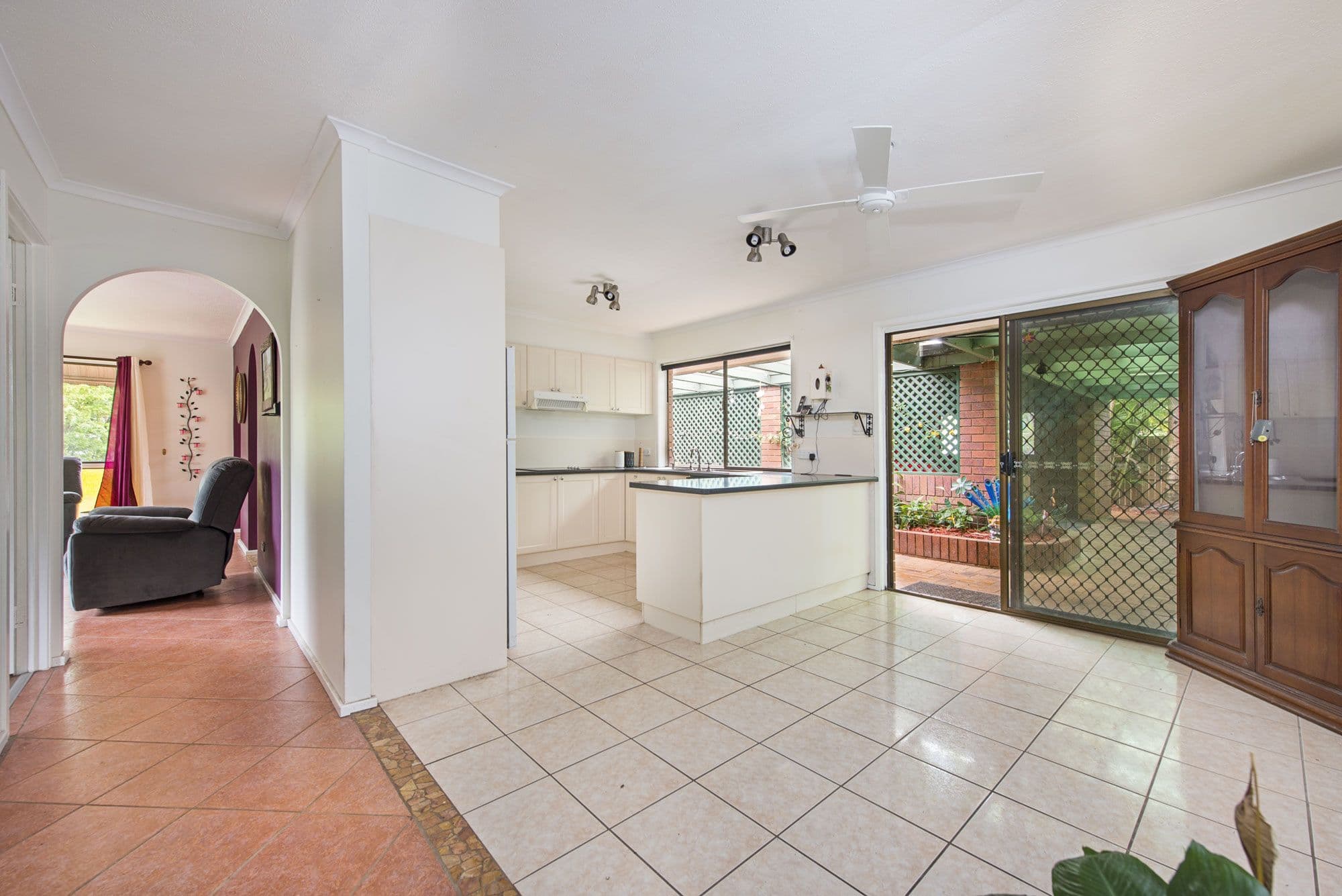 8 Grampian Court, Rochedale South QLD 4123, Rochedale South - Thumbnail 5