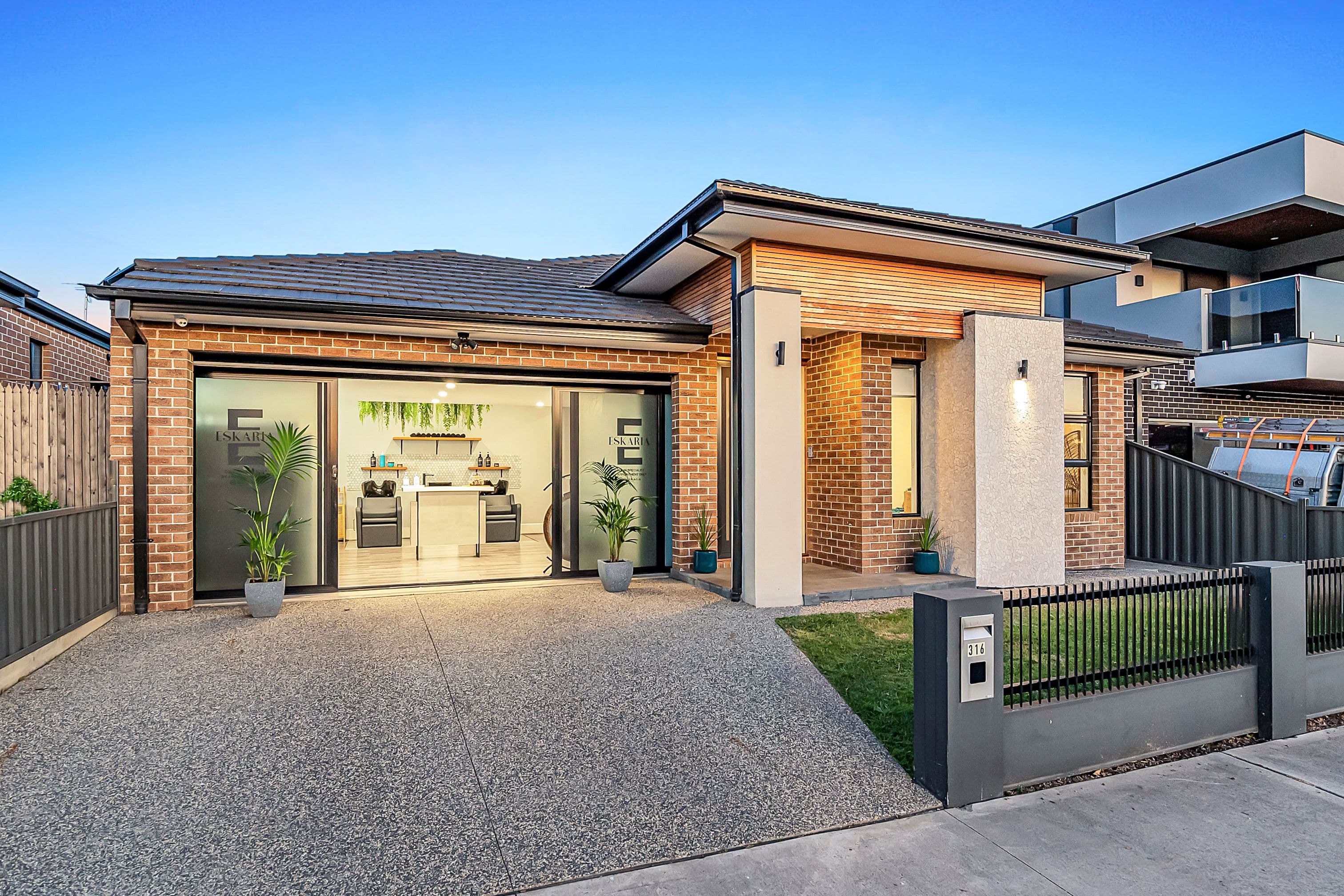 316 Highlander Drive, Craigieburn VIC 3064, Craigieburn - Thumbnail 2
