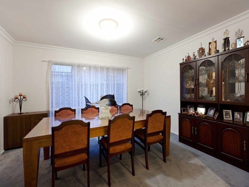 10 Morning Mist Court, MORNINGTON VIC 3931, Mornington - Thumbnail 8