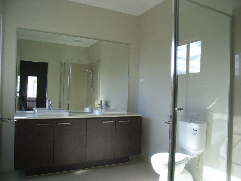 49 Kororoit Approach, CAROLINE SPRINGS VIC 3023, Caroline Springs - Thumbnail 4