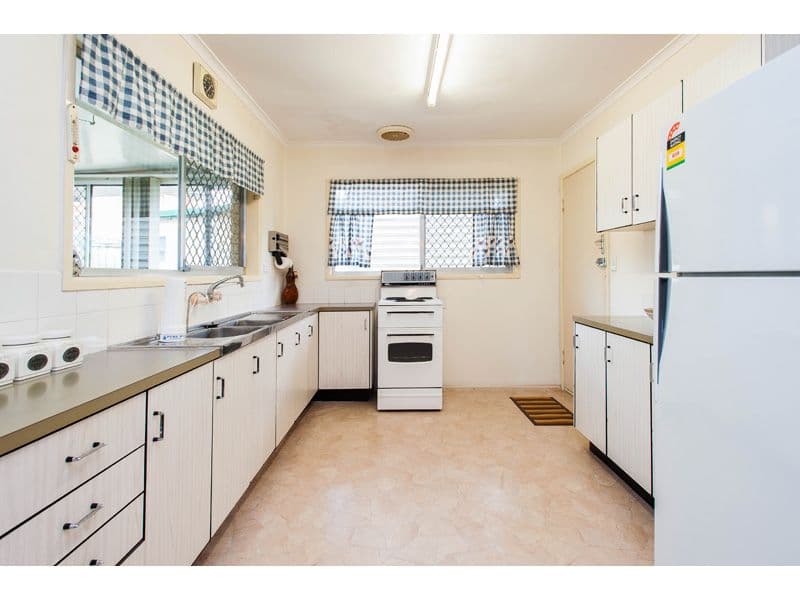 4 Justice Street, WISHART QLD 4122, Wishart - Thumbnail 7