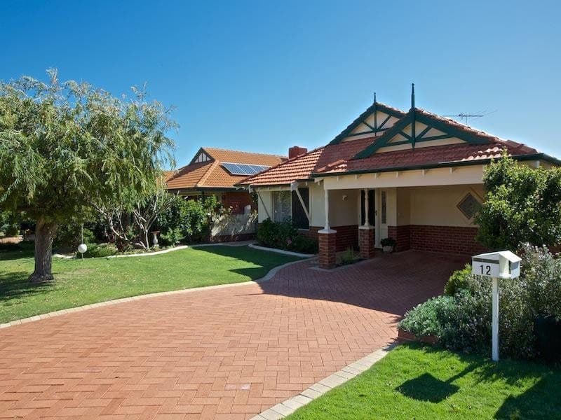 12 Lorica Cove, HILLARYS WA 6025, Hillarys - Thumbnail 2