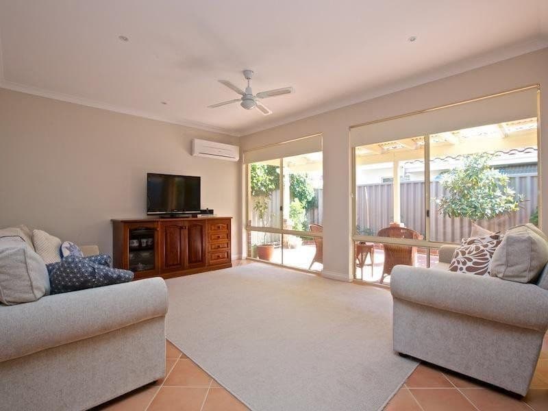 12 Lorica Cove, HILLARYS WA 6025, Hillarys - Thumbnail 4