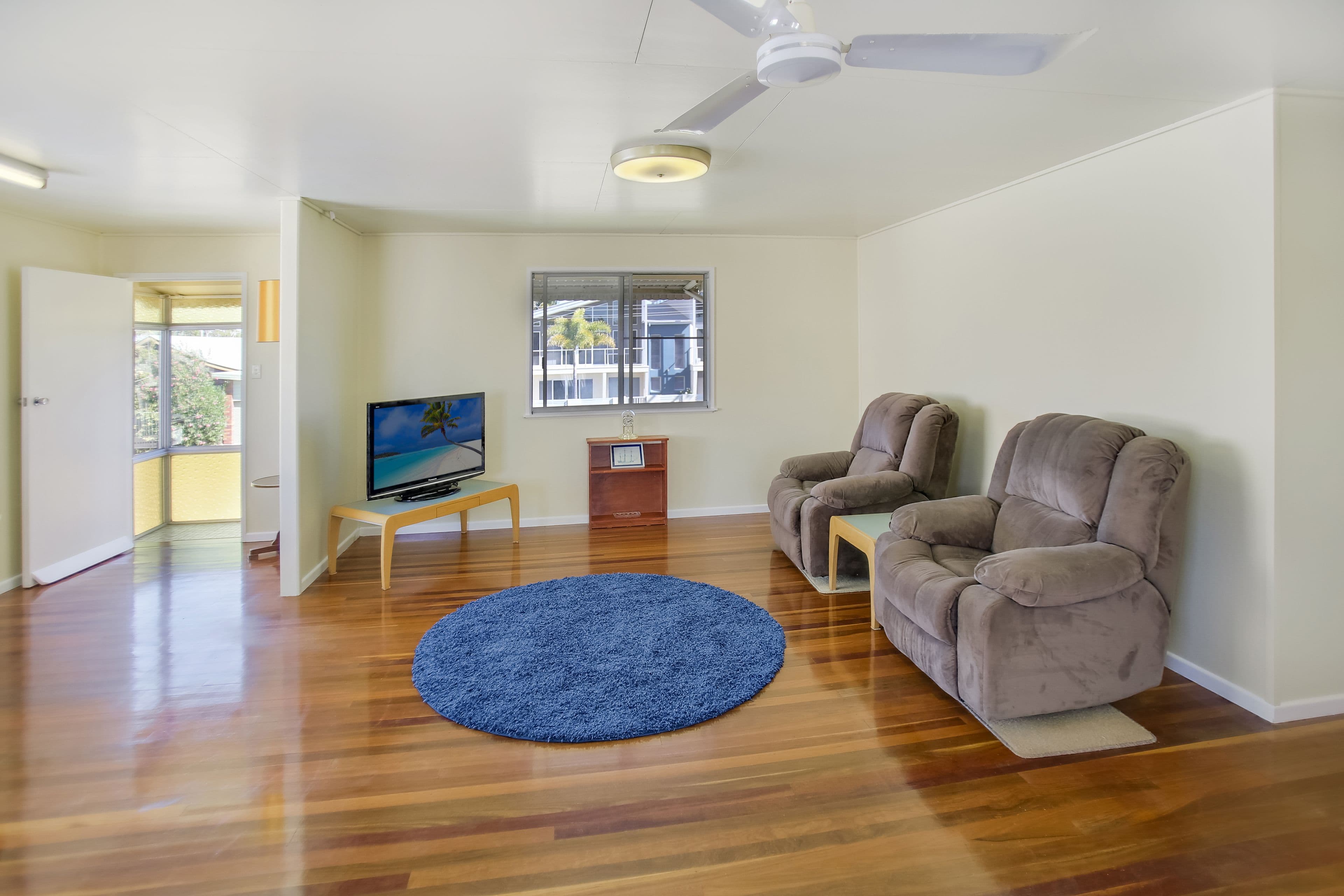 1 Joan Street, Golden Beach QLD 4551, Golden Beach - Thumbnail 6