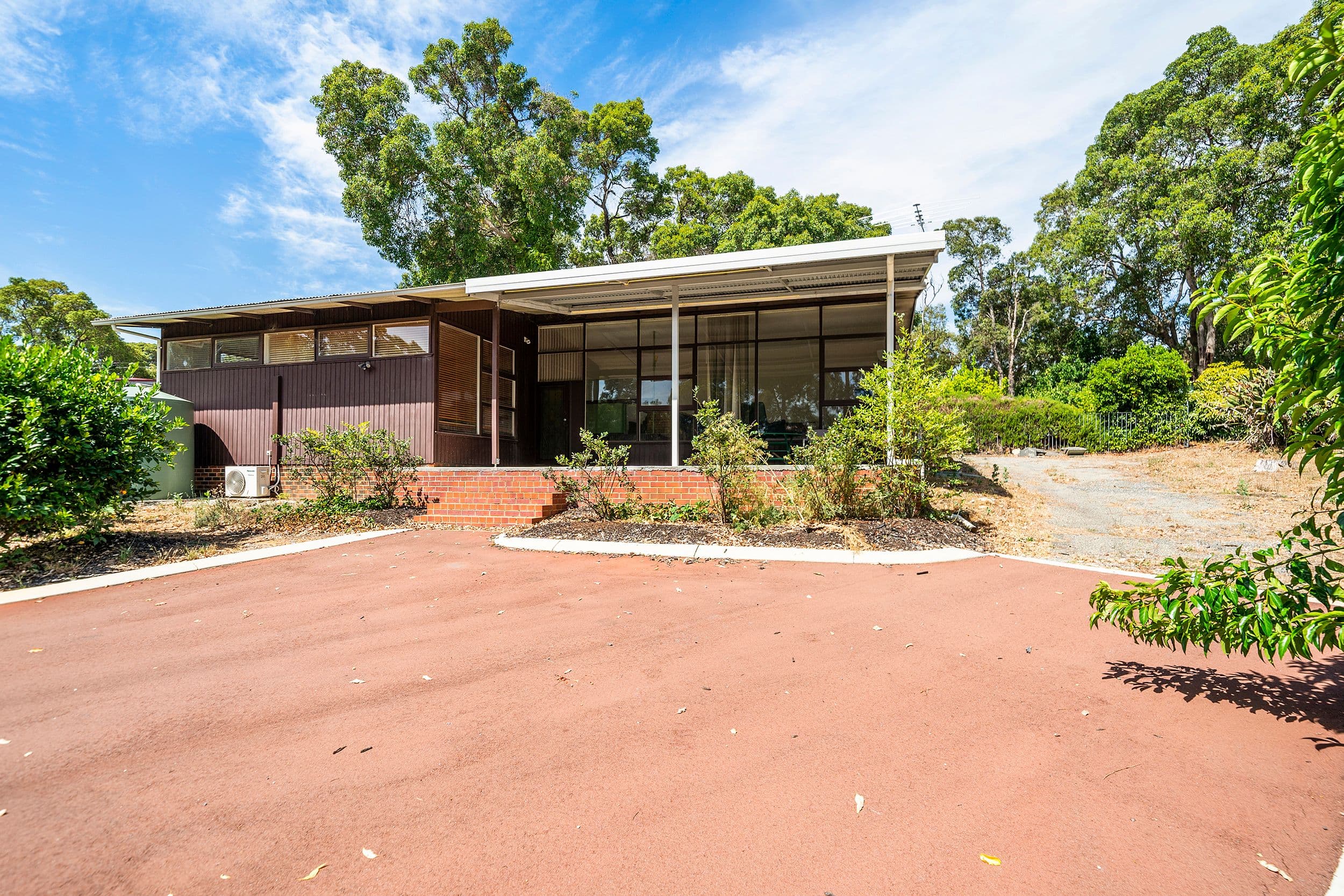 22 Gladys Road, Lesmurdie WA 6076, Lesmurdie - Thumbnail 3