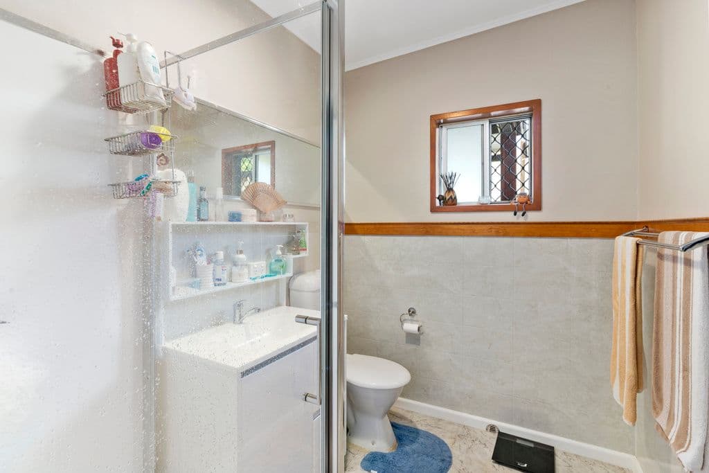 20 Merauke Avenue, Palm Beach QLD 4221, Palm Beach - Thumbnail 7