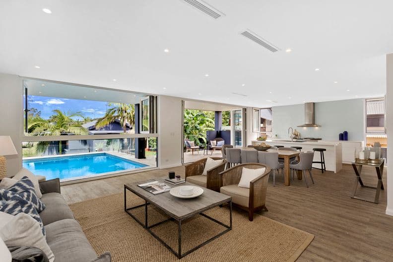 11 Wakehurst Parkway, North Narrabeen - Thumbnail 2
