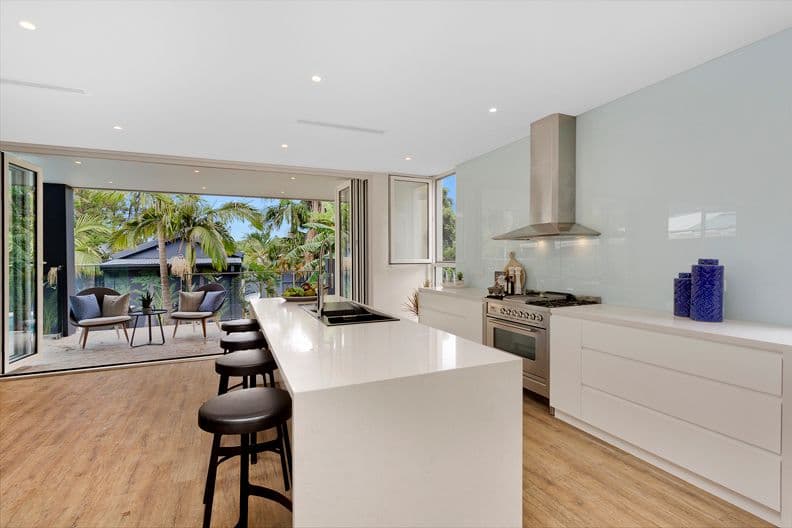 11 Wakehurst Parkway, North Narrabeen - Thumbnail 4