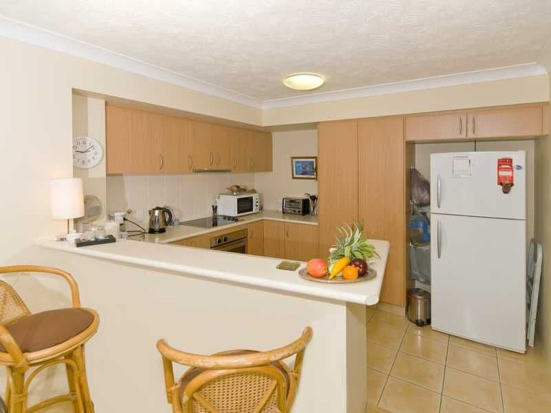 1040 Gold Coast Highway, PALM BEACH QLD 4221, Palm Beach - Thumbnail 5