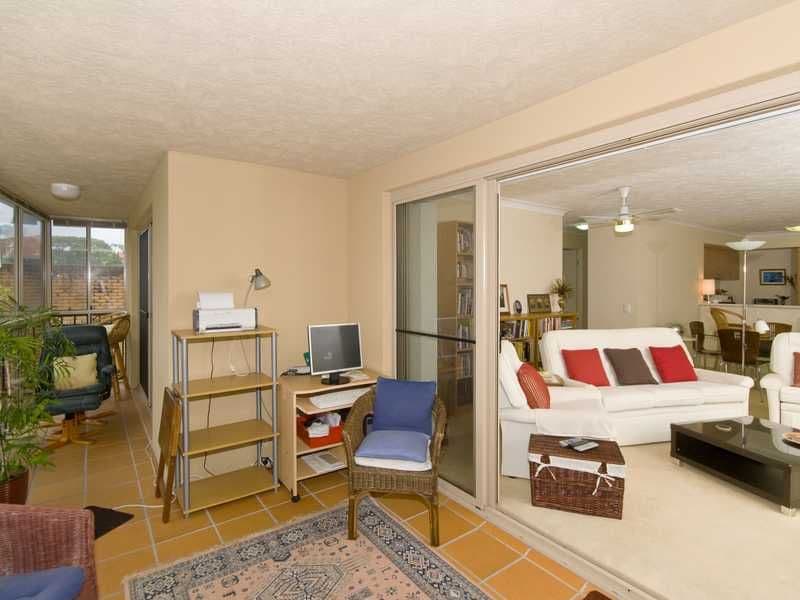 1040 Gold Coast Highway, PALM BEACH QLD 4221, Palm Beach - Thumbnail 7