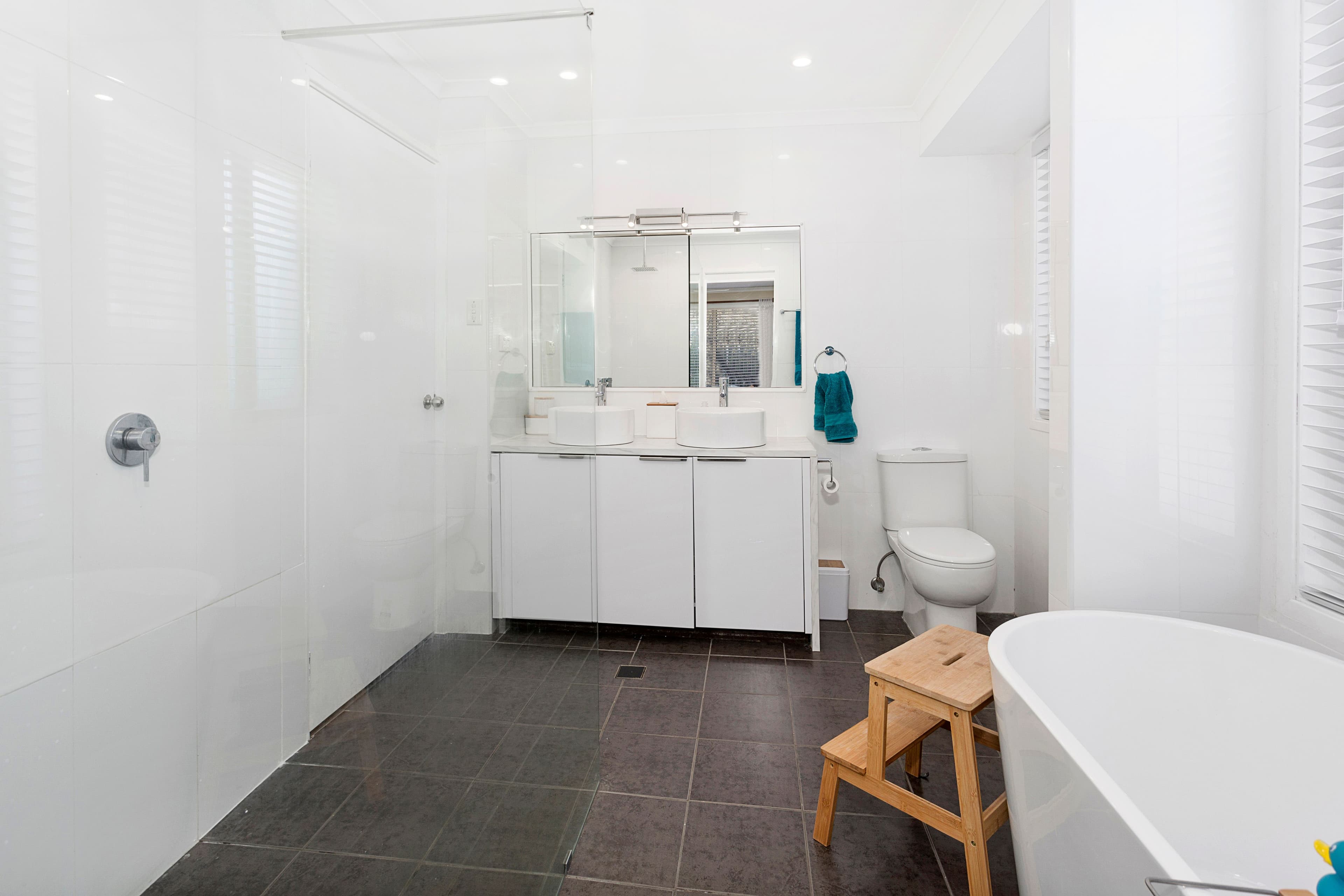 11 Normanby Place, Albion Park - Thumbnail 8