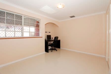 76 Regency Drive, THORNLIE WA 6108, Thornlie - Thumbnail 8