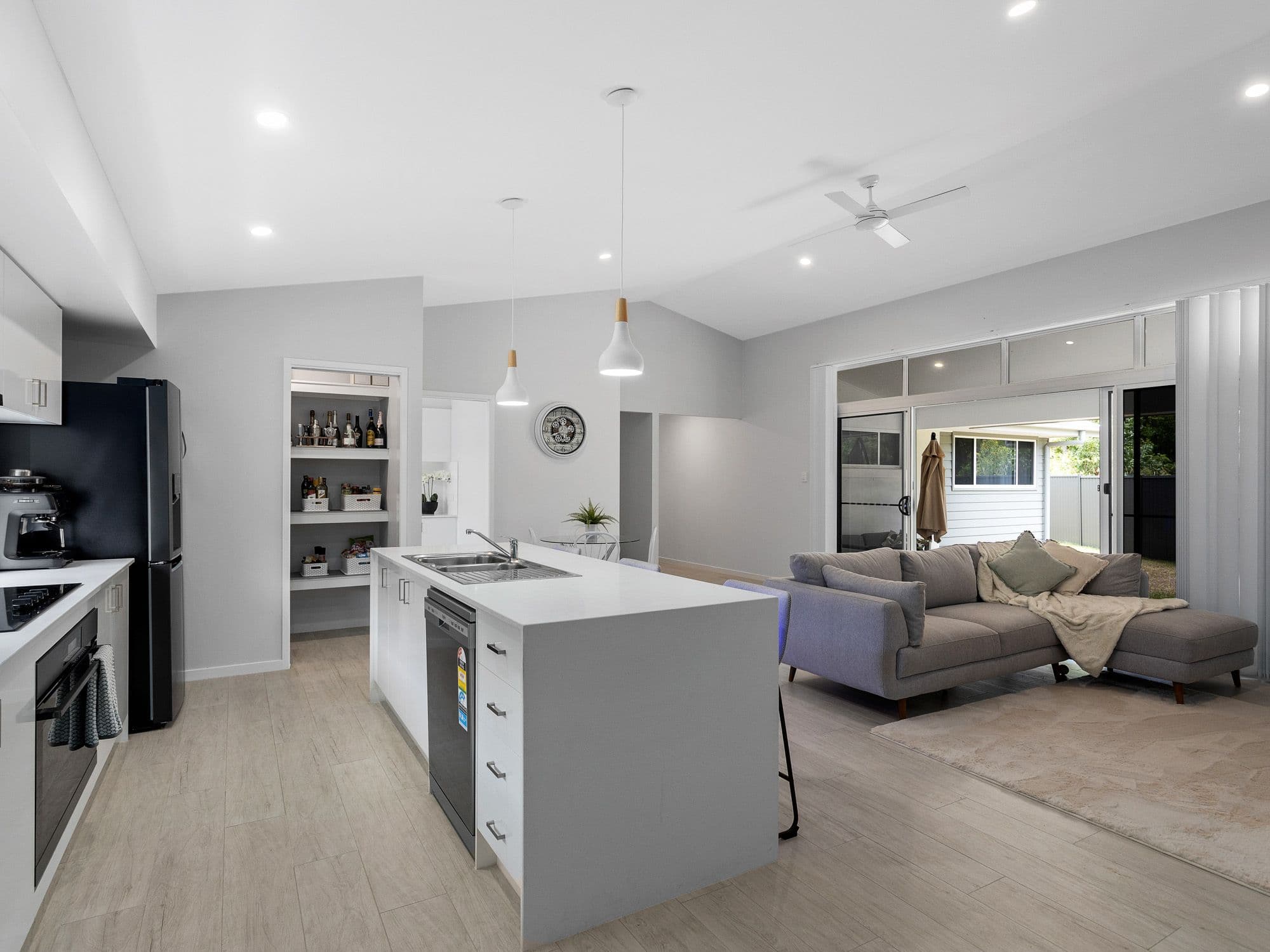 28 Flowers Drive, Coomera QLD 4209, Coomera - Thumbnail 7