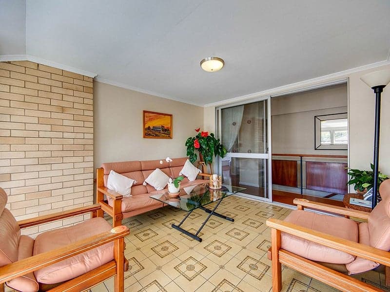 74 Capella Street, Coorparoo - Thumbnail 5