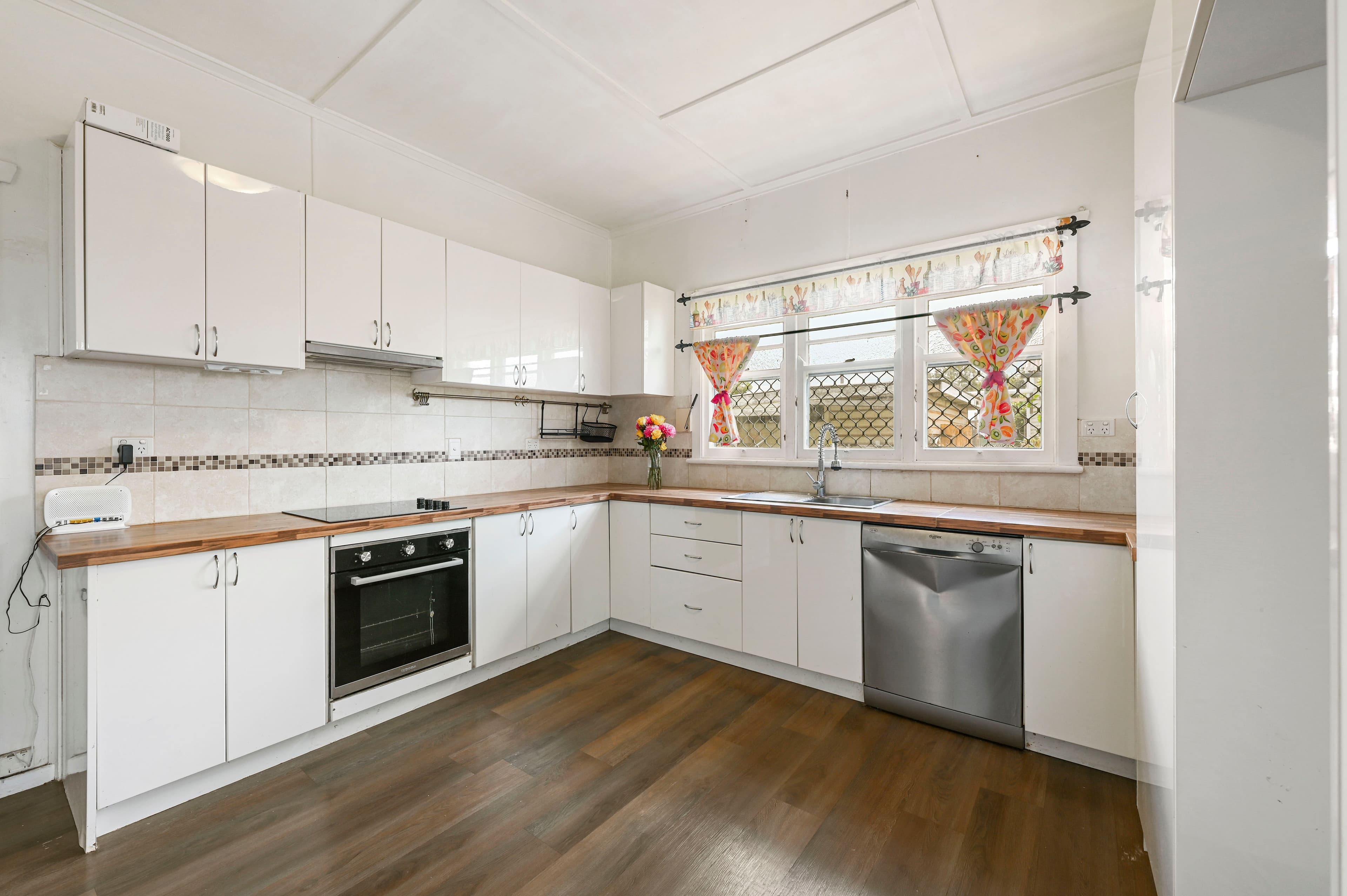17 Albert Lane, Newtown QLD 4350, Newtown - Thumbnail 3