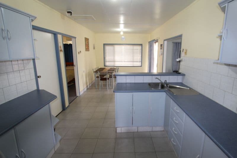 206 Alfred Street, CHARLEVILLE QLD 4470, Charleville - Thumbnail 5