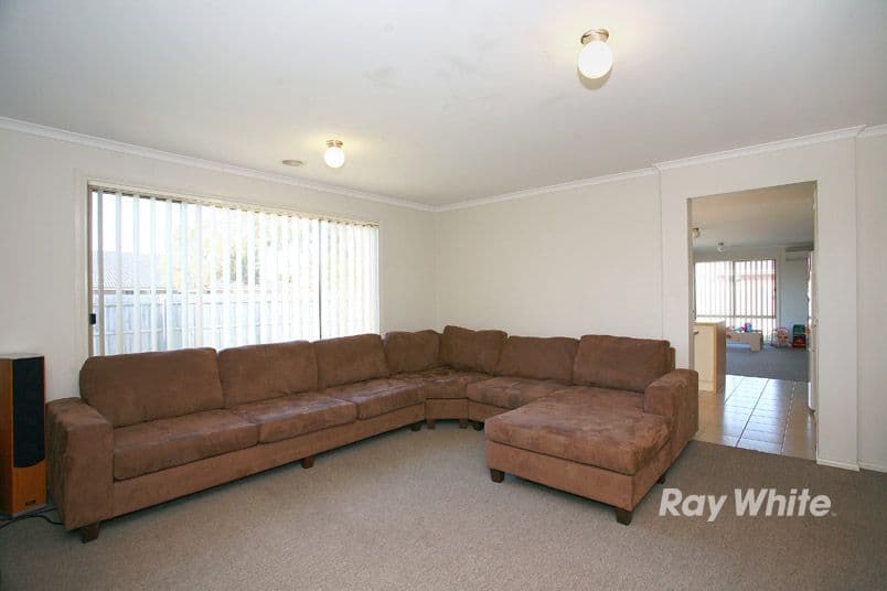 59 Phoenix Avenue, CRANBOURNE VIC 3977, Cranbourne - Thumbnail 8
