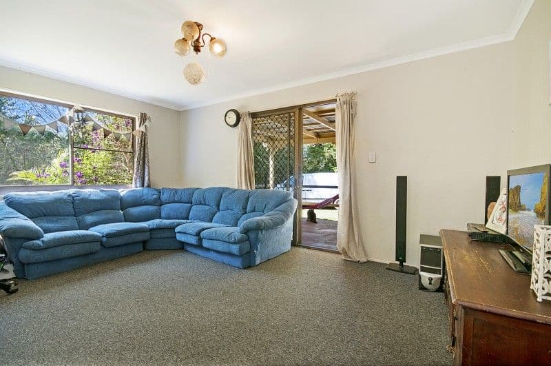 2 Sternberg Road, MALENY QLD 4552, Maleny - Thumbnail 5