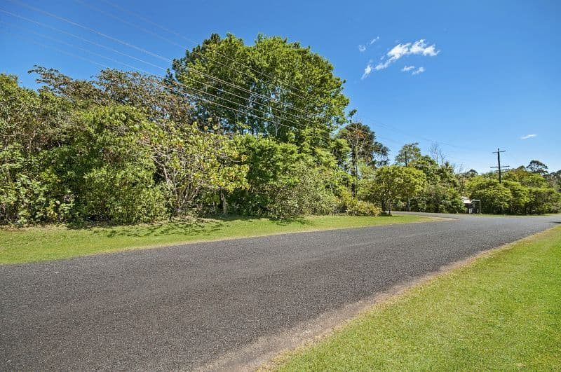 2 Sternberg Road, MALENY QLD 4552, Maleny - Thumbnail 6