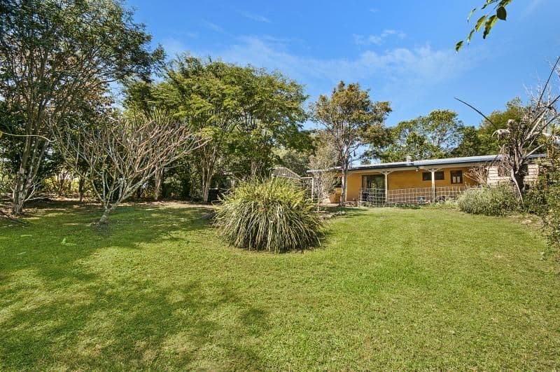 2 Sternberg Road, MALENY QLD 4552, Maleny - Thumbnail 8