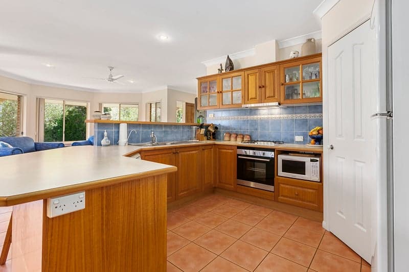13 Lakeshore Place, Peregian Beach - Thumbnail 6