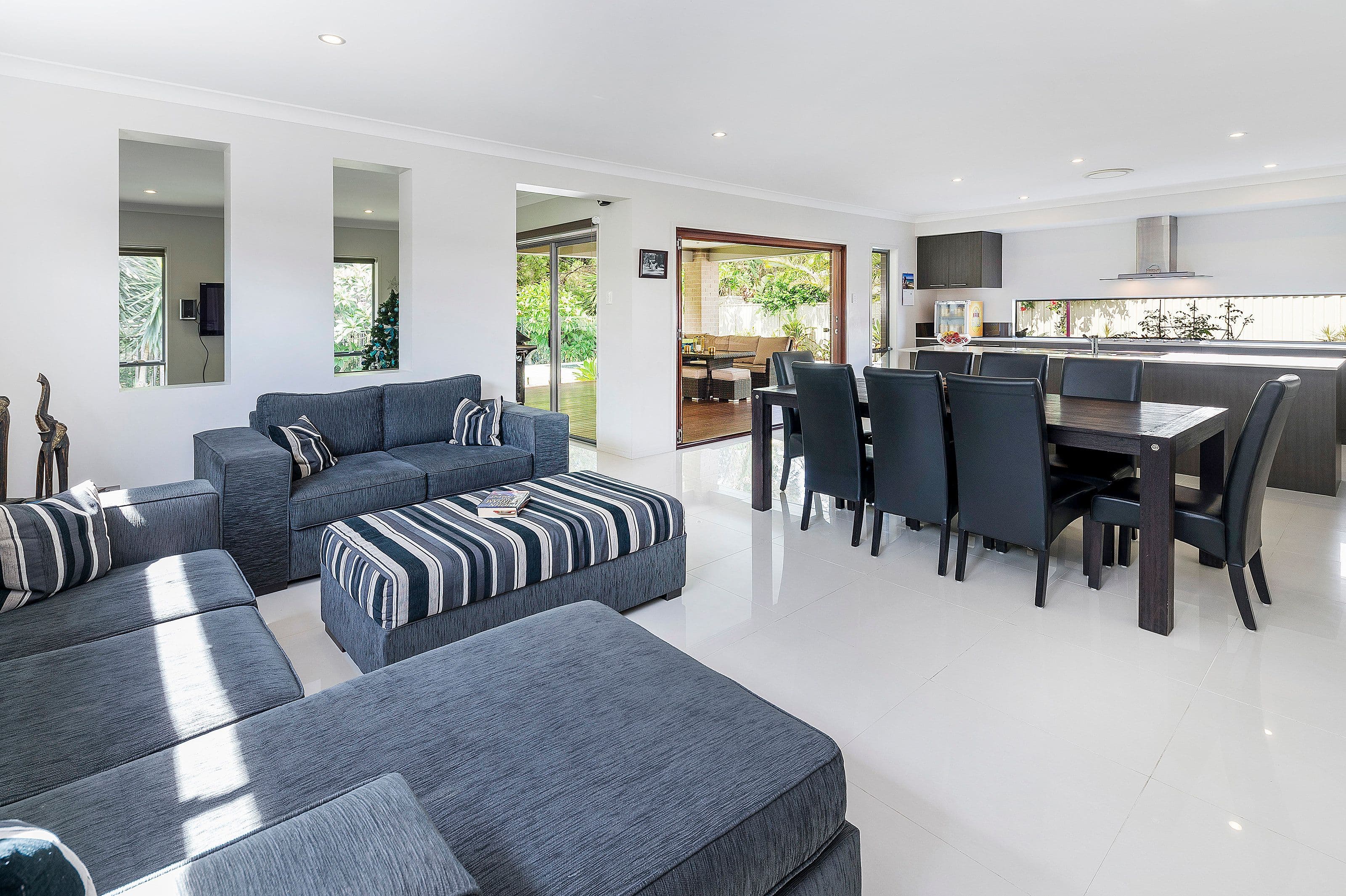 12 Rhodium Crescent, Hope Island QLD 4212, Hope Island - Thumbnail 6
