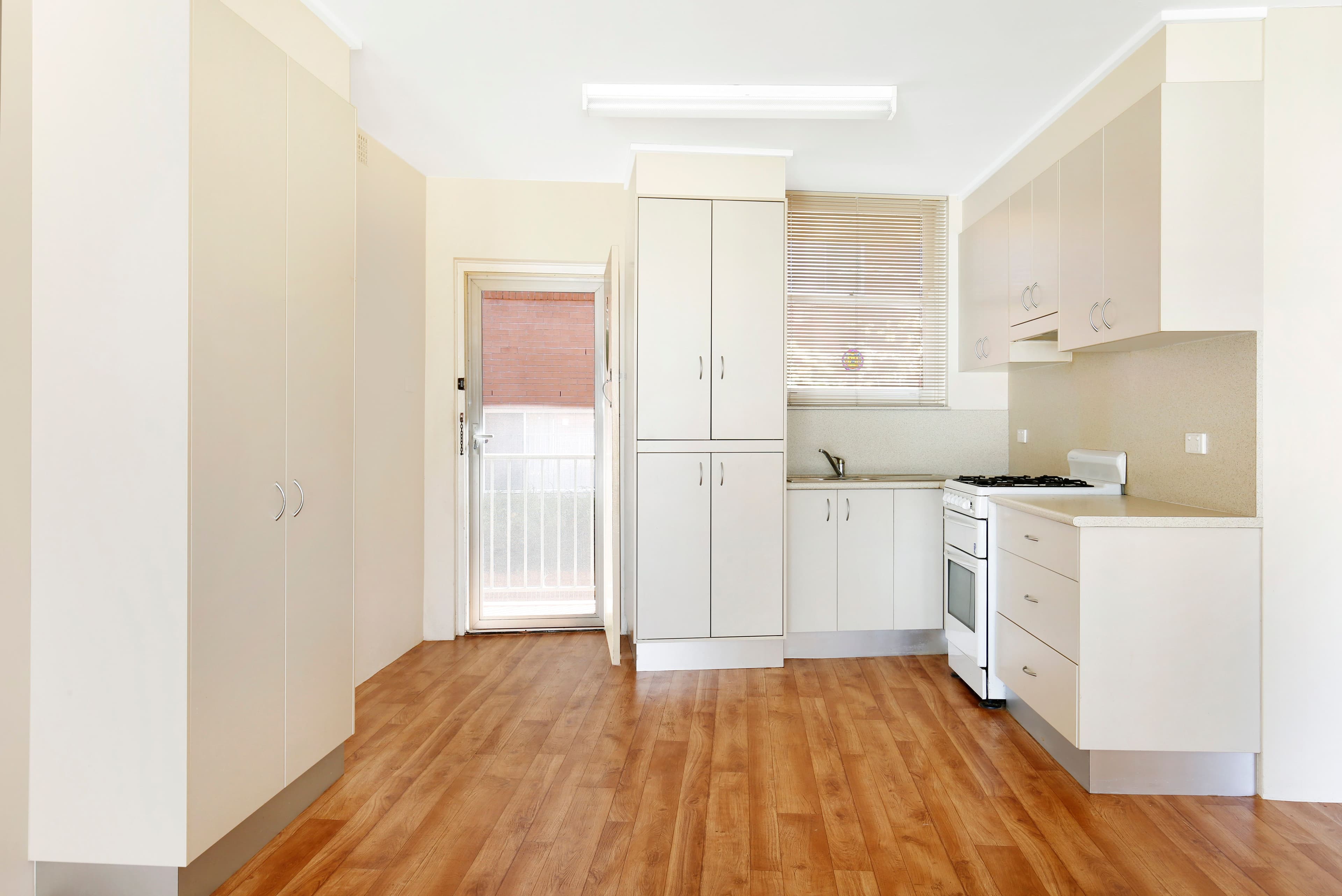 61 Smith Street, Wollongong NSW 2500, Wollongong - Thumbnail 2
