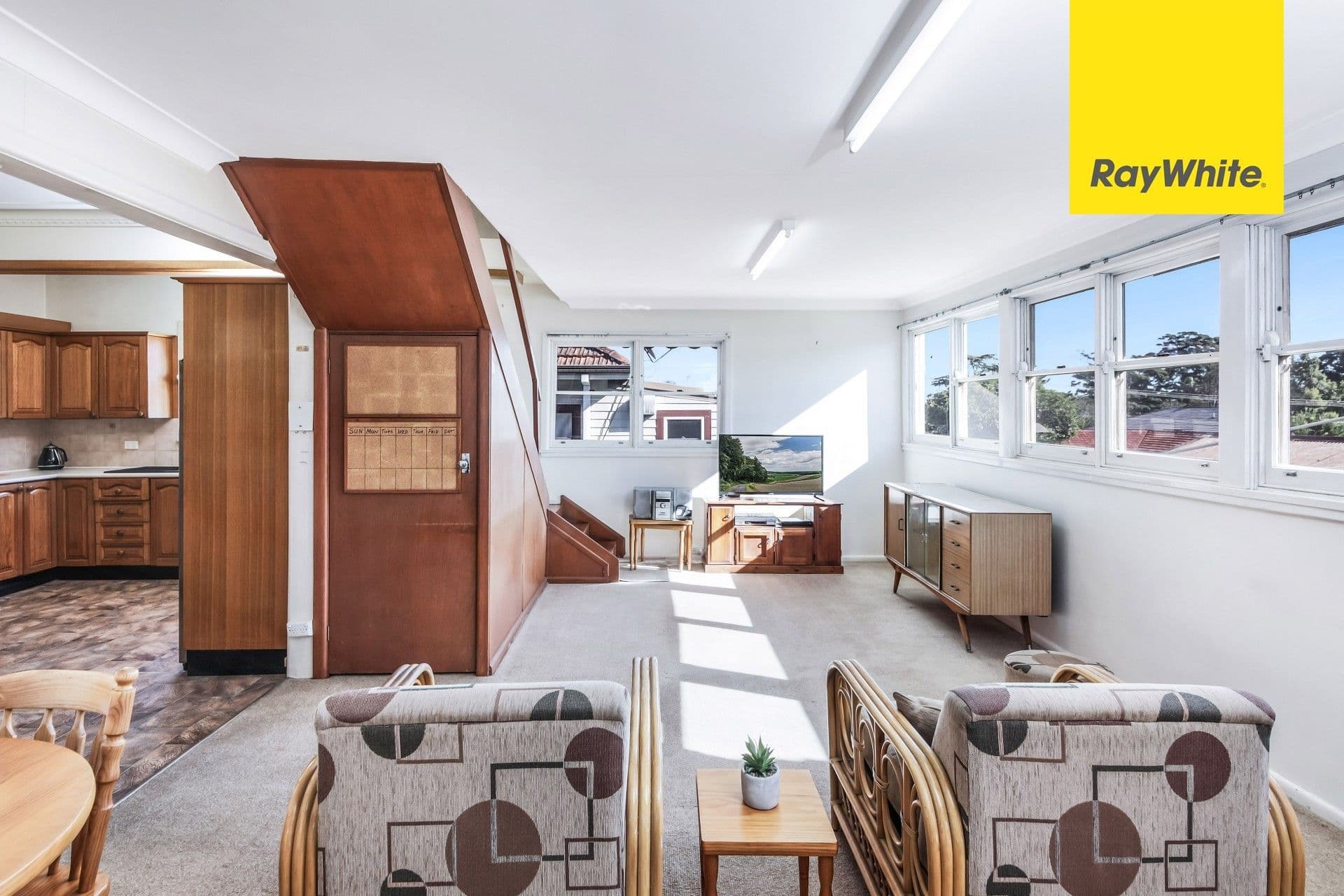 78 Henry Lawson Drive, Peakhurst - Thumbnail 6