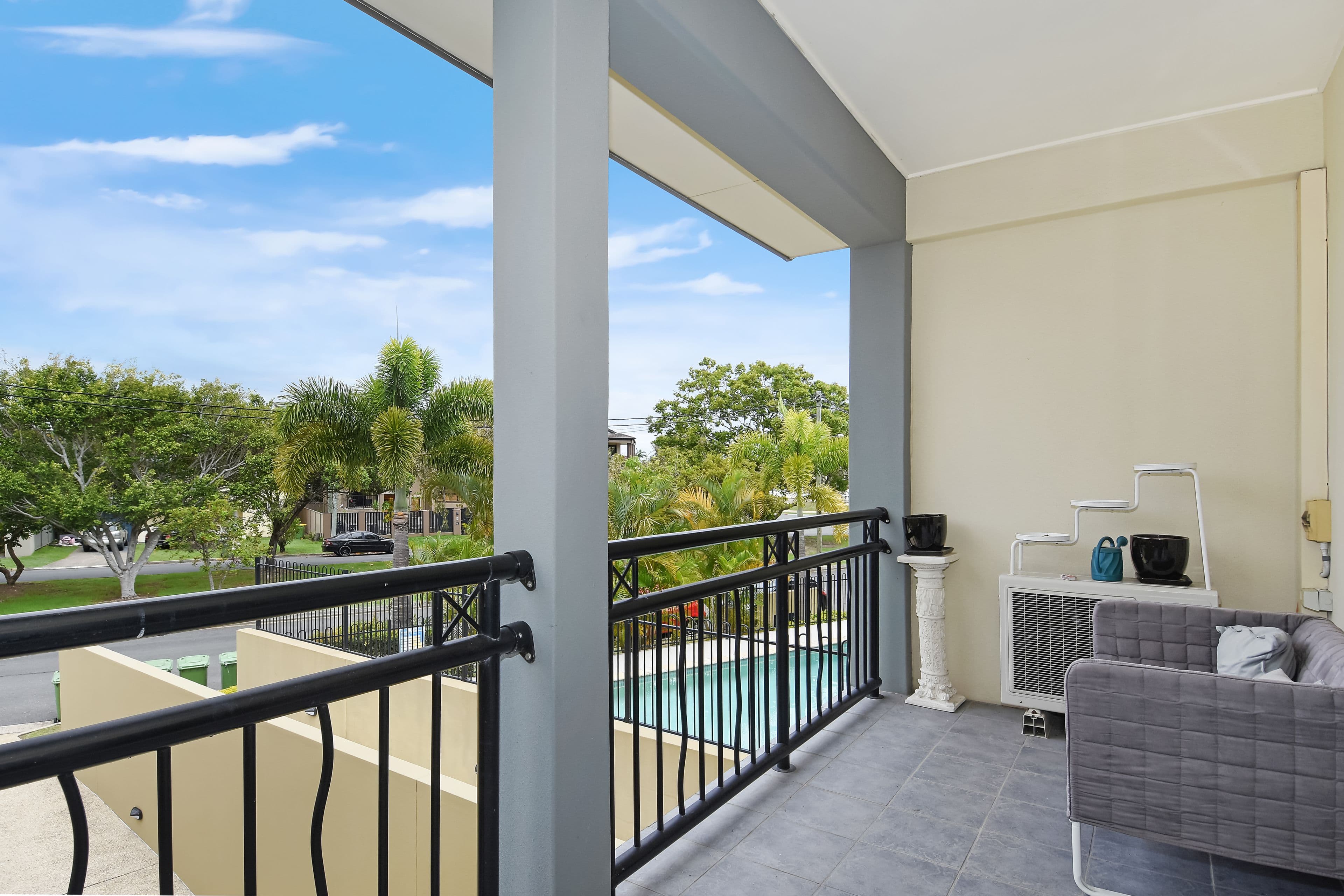 4-6 Oleander Avenue, Biggera Waters QLD 4216, Biggera Waters - Thumbnail 2