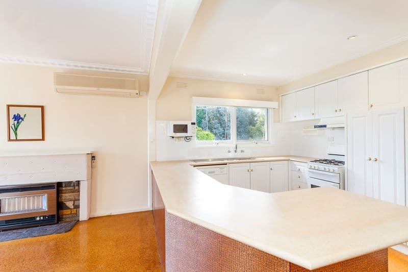 8 Downshire Road, BELMONT VIC 3216, Belmont - Thumbnail 8