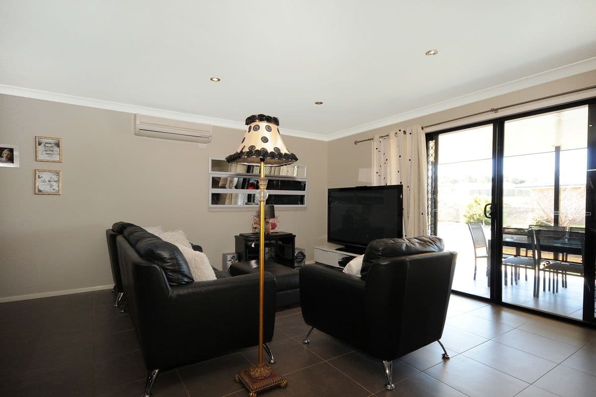 11 Gowrie-Birnam Road, GOWRIE JUNCTION QLD 4352, Gowrie Junction - Thumbnail 2