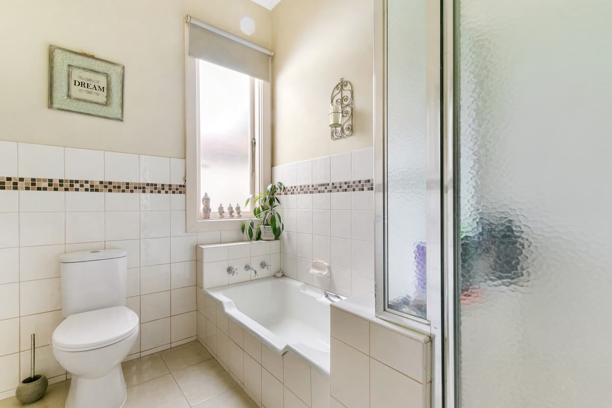 16 Hoyle Street, Morwell VIC 3840, Morwell - Thumbnail 4