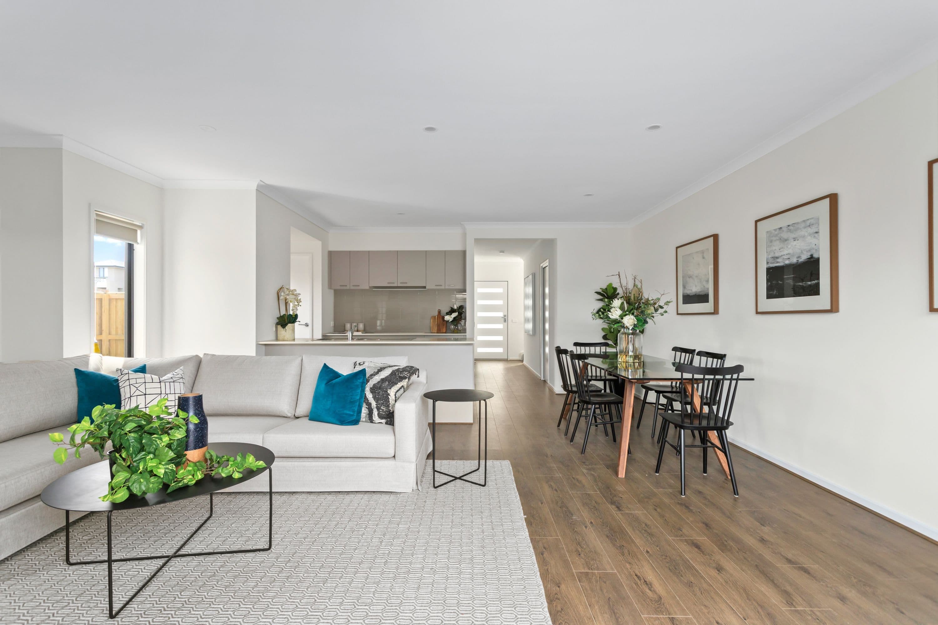 17 Meroo Walk, Wollert VIC 3750, Wollert - Thumbnail 3