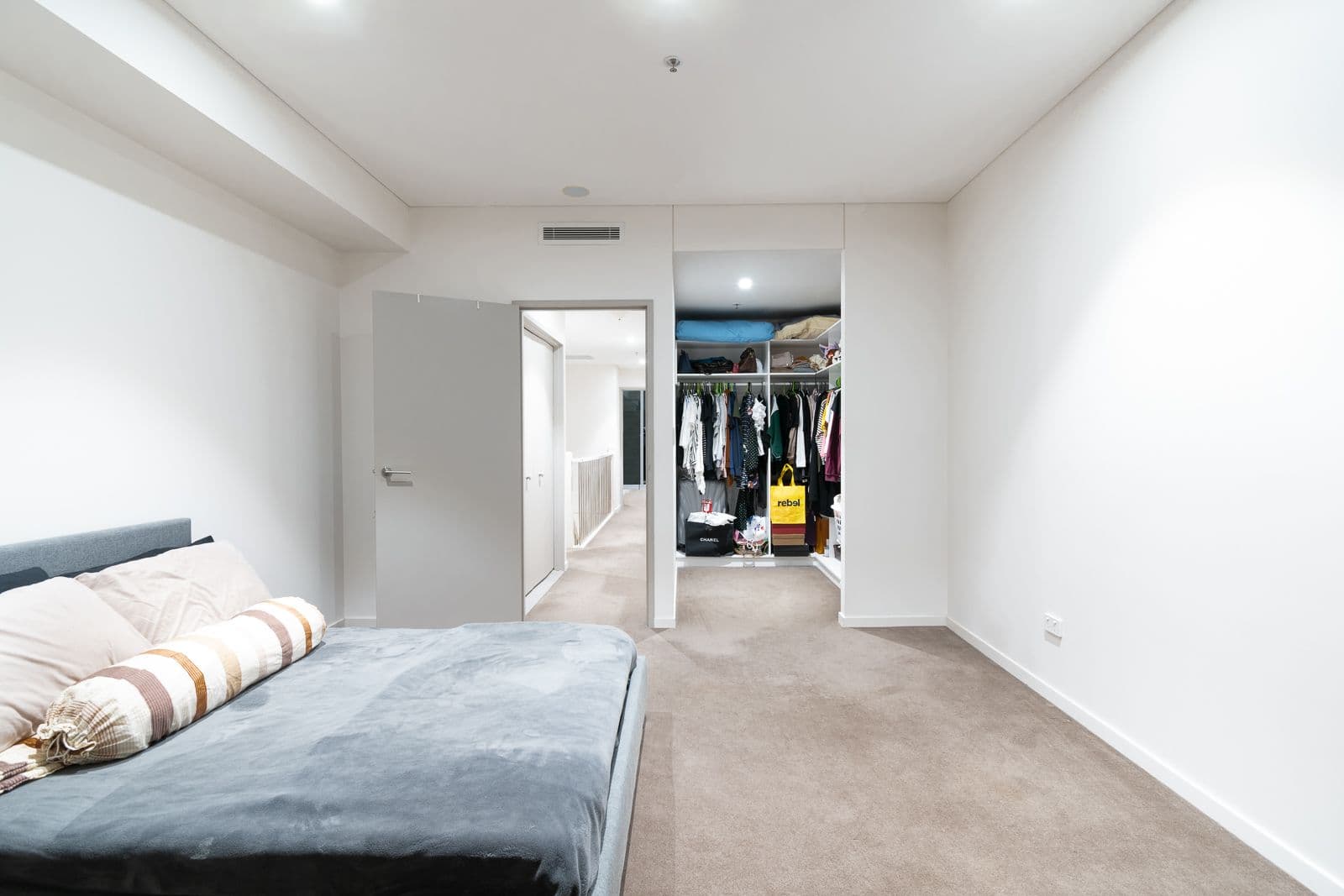 8 Bourke Street, Mascot NSW 2020, Mascot - Thumbnail 3