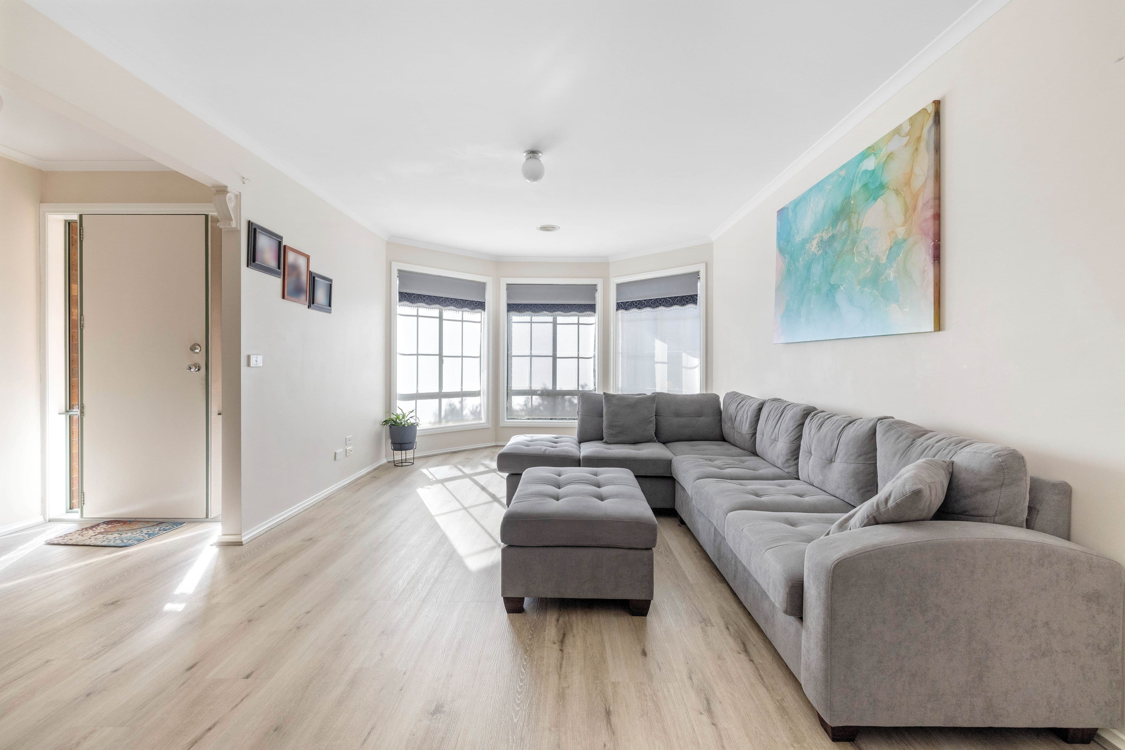 13 Creekwood Drive, Craigieburn VIC 3064, Craigieburn - Thumbnail 4