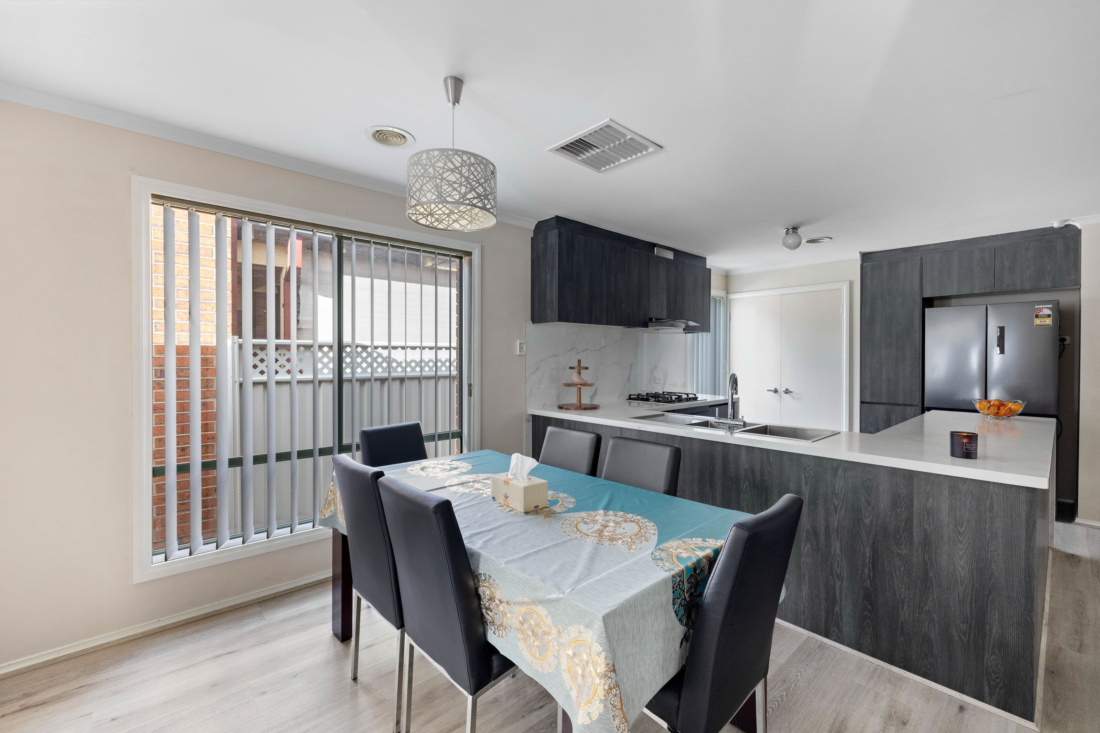 13 Creekwood Drive, Craigieburn VIC 3064, Craigieburn - Thumbnail 6