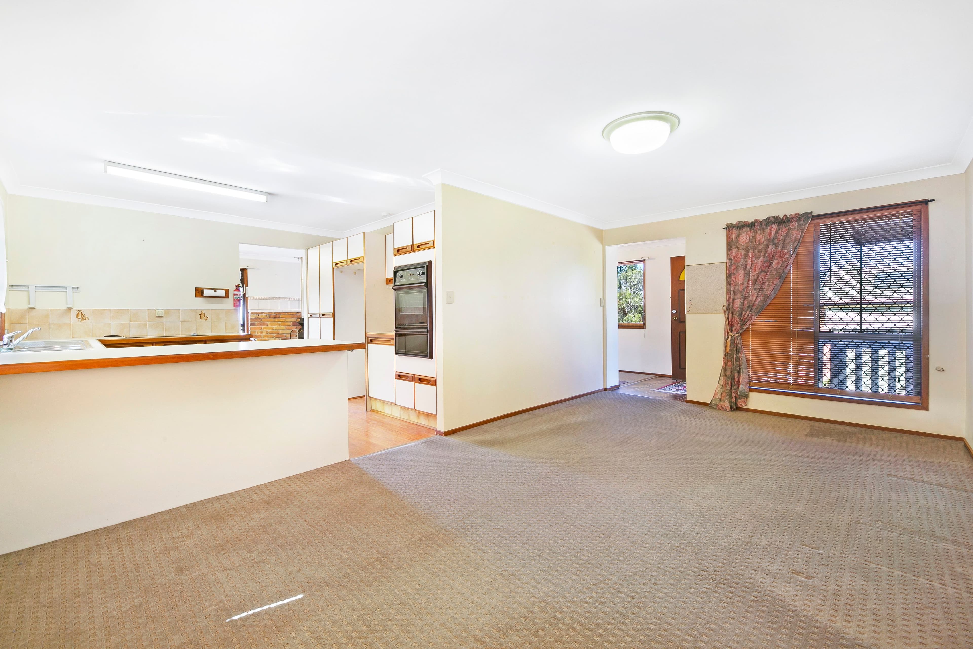 163 Alexander Drive, Highland Park QLD 4211, Highland Park - Thumbnail 2