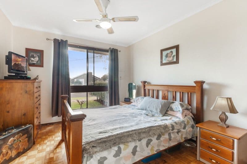 14 Talpa Crescent, Corio VIC 3214, Corio - Thumbnail 7