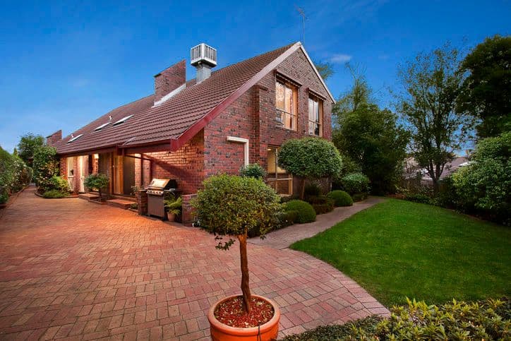 2 Cosmos Court, DONCASTER EAST VIC 3109, Doncaster East - Thumbnail 4