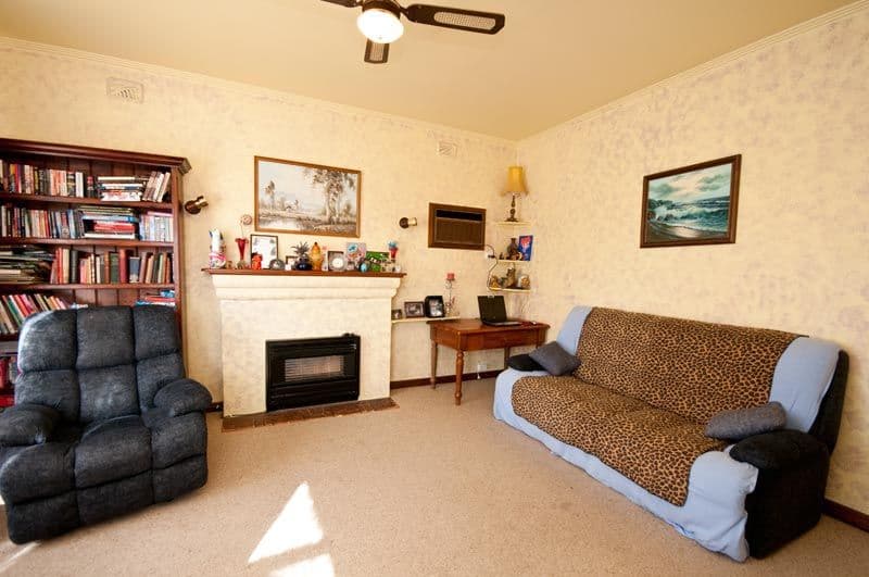 2 Hobart Avenue, WARRADALE SA 5046, Warradale - Thumbnail 2