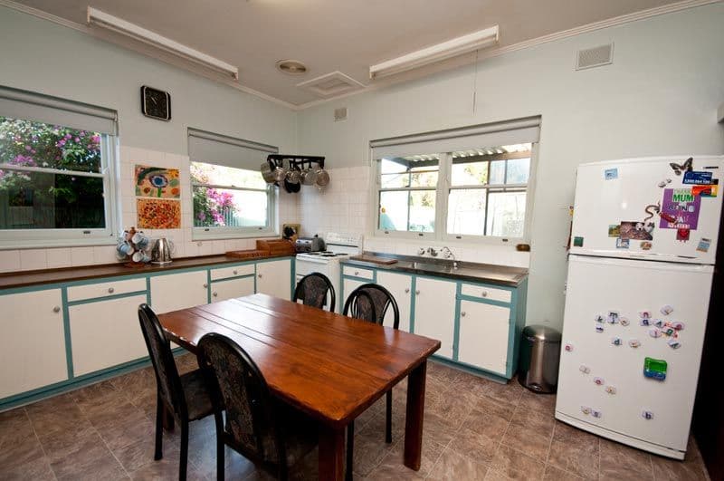 2 Hobart Avenue, WARRADALE SA 5046, Warradale - Thumbnail 4