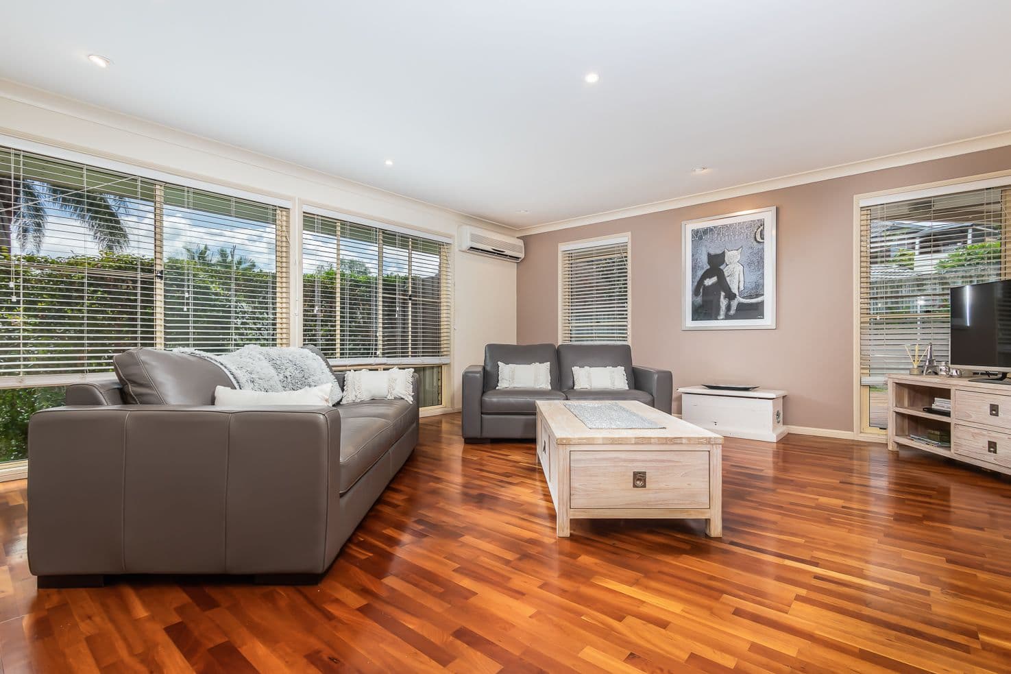 8 Woodrose Crescent, Sinnamon Park QLD 4073, Sinnamon Park - Thumbnail 3