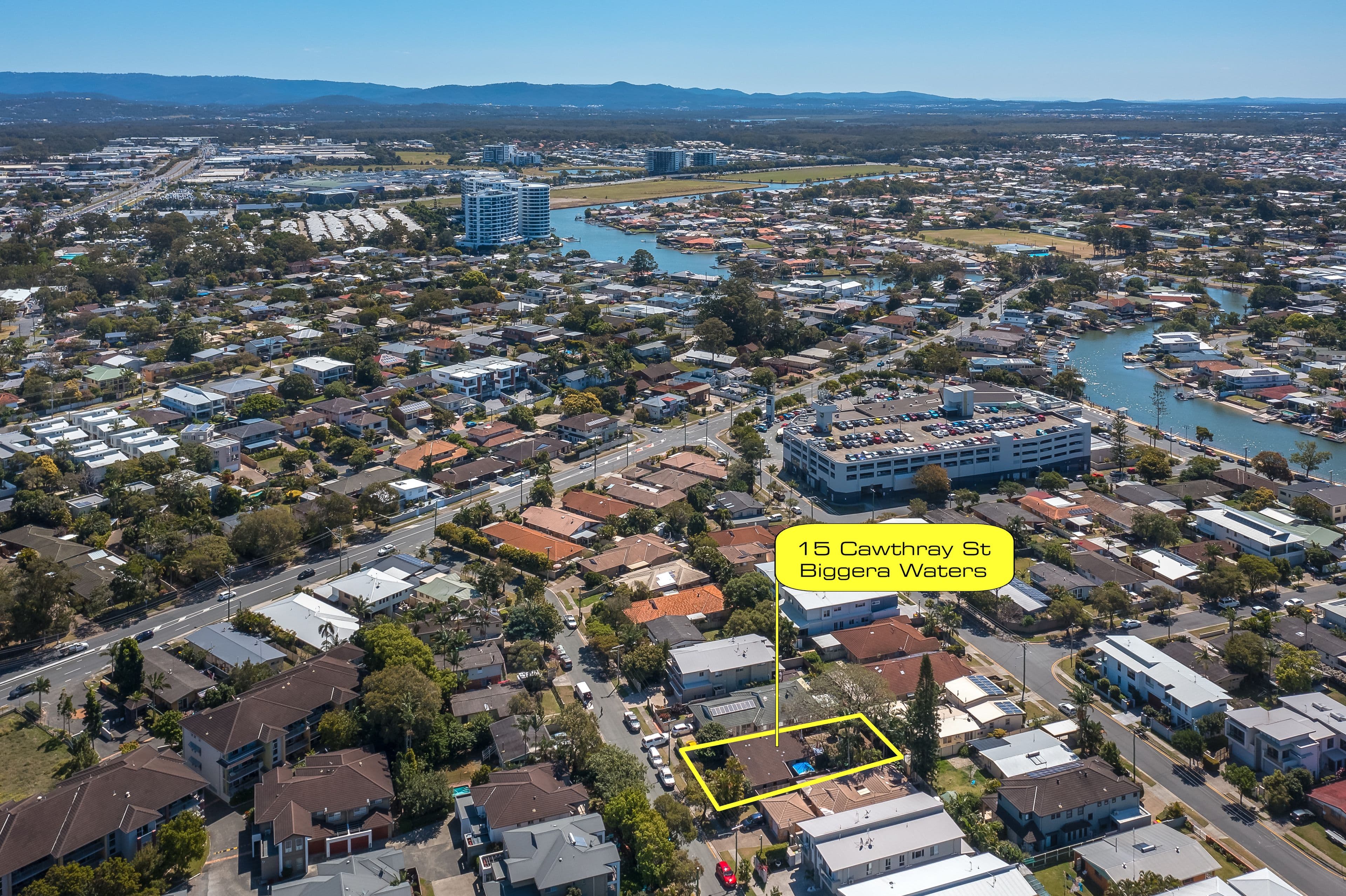 15 Cawthray Street, Biggera Waters QLD 4216, Biggera Waters - Thumbnail 4