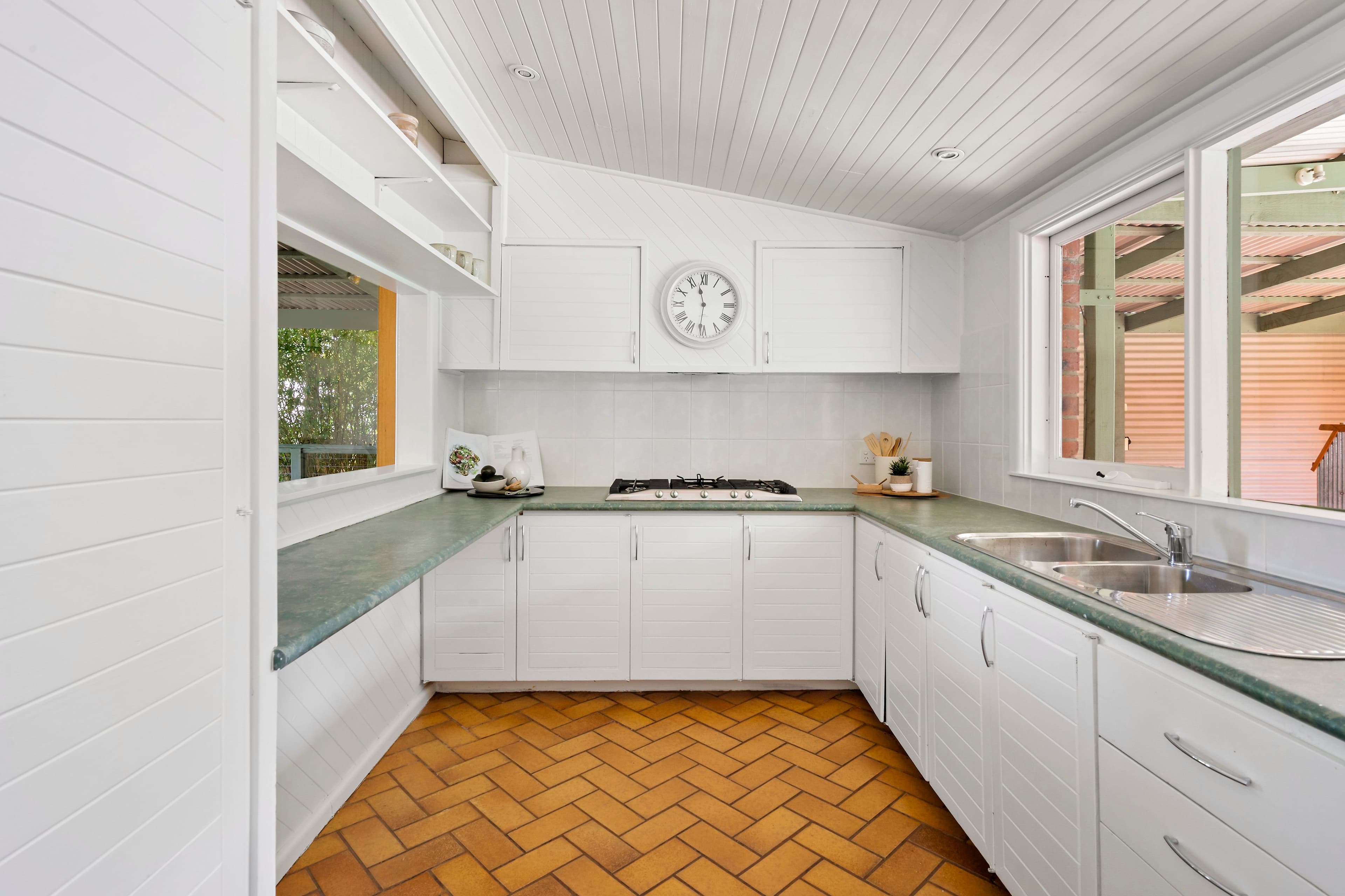 35 Denbigh Street, Frankston VIC 3199, Frankston - Thumbnail 5