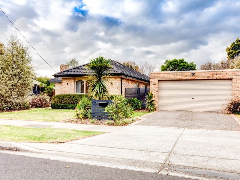 14 Sharan Avenue, MENTONE VIC 3194, Mentone - Image 1