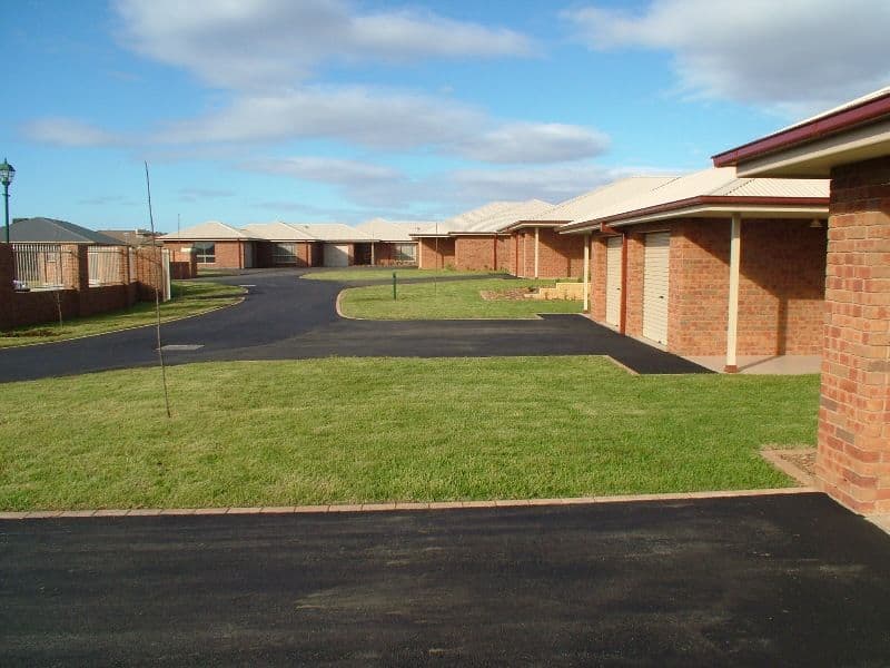 183-186  John Brass Place, DUBBO NSW 2830, Dubbo - Image 1