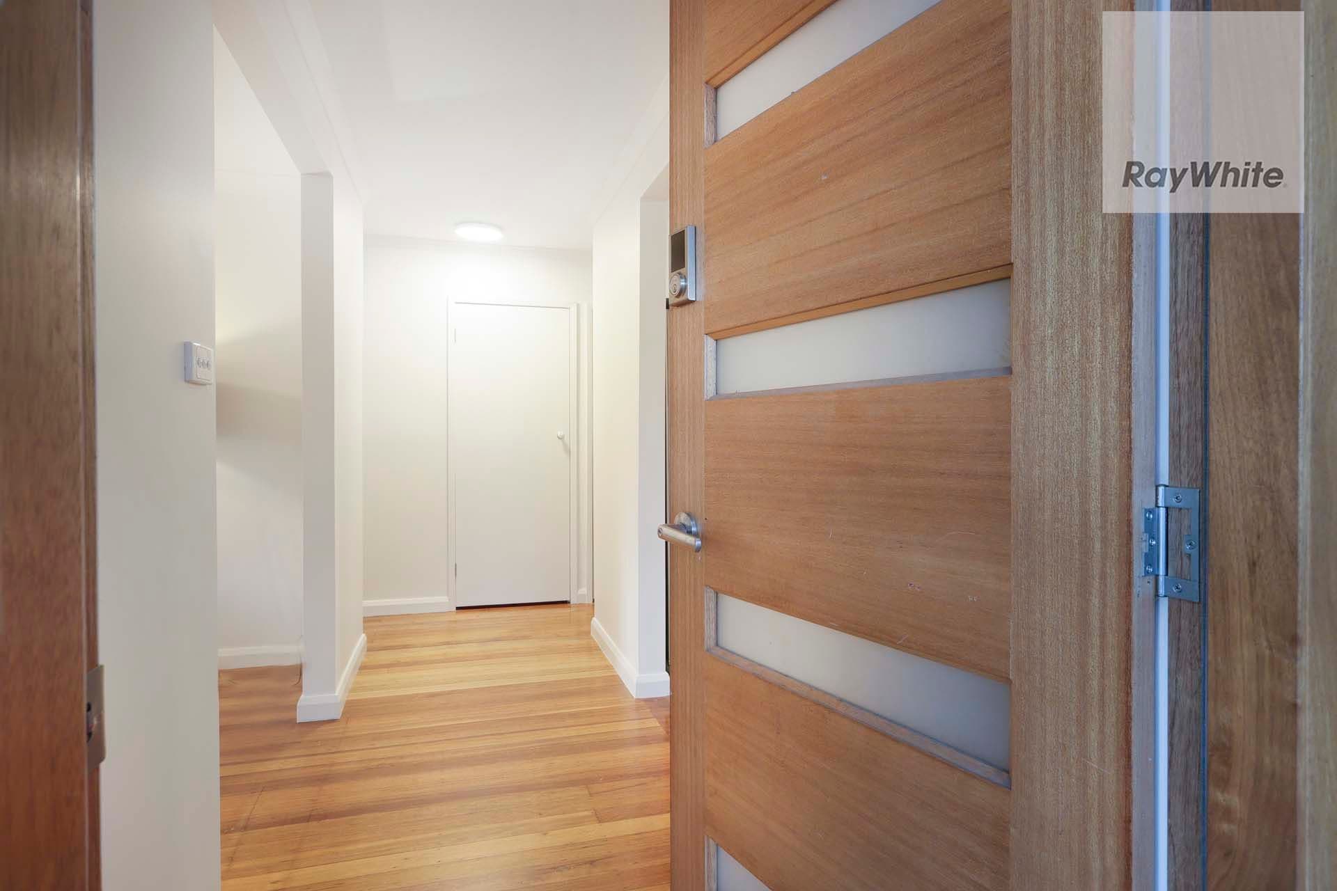 2/1 Sunset Drive, Heathmont - Thumbnail 6