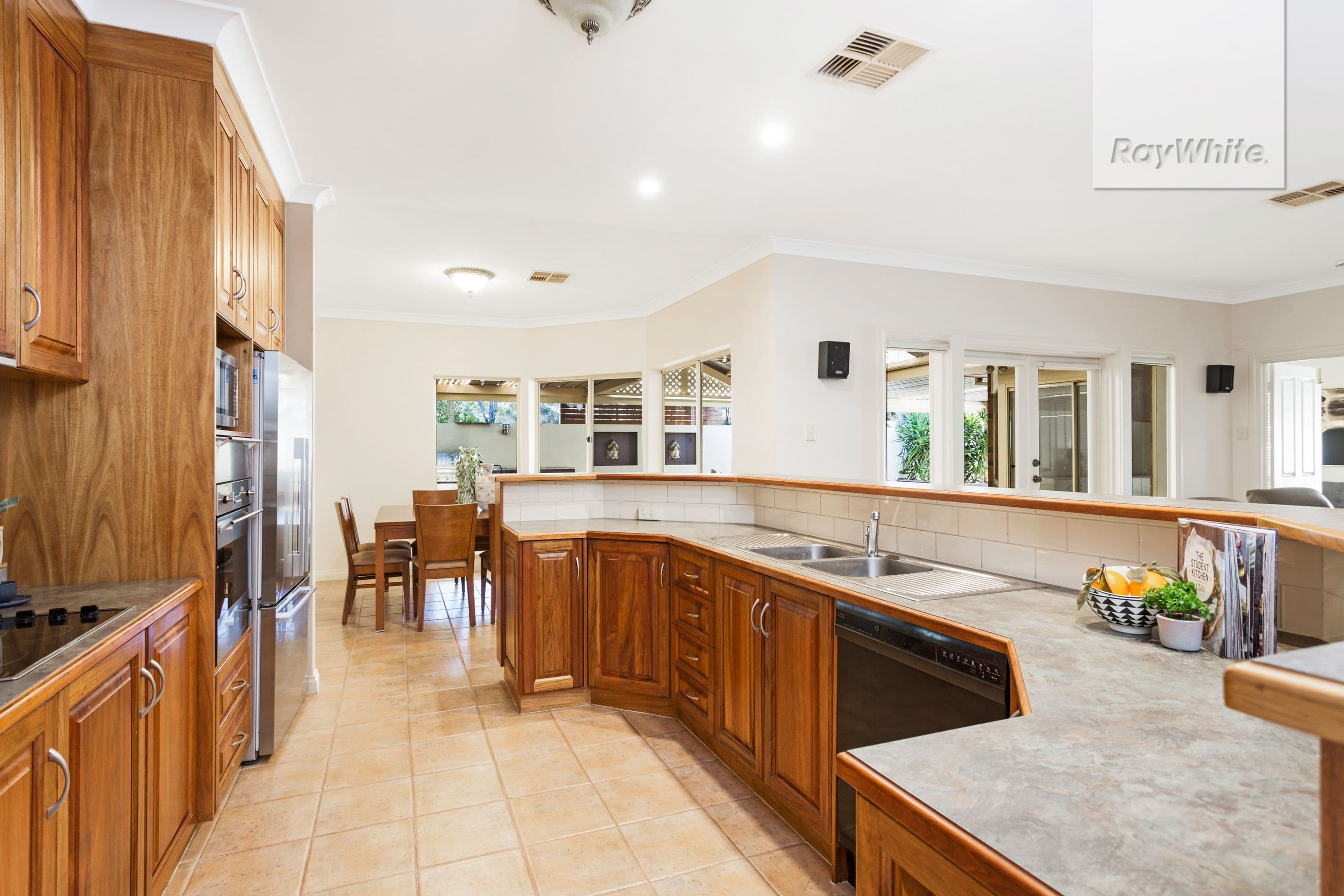 8 Jacaranda Grove, Mawson Lakes SA 5095, Mawson Lakes - Thumbnail 7