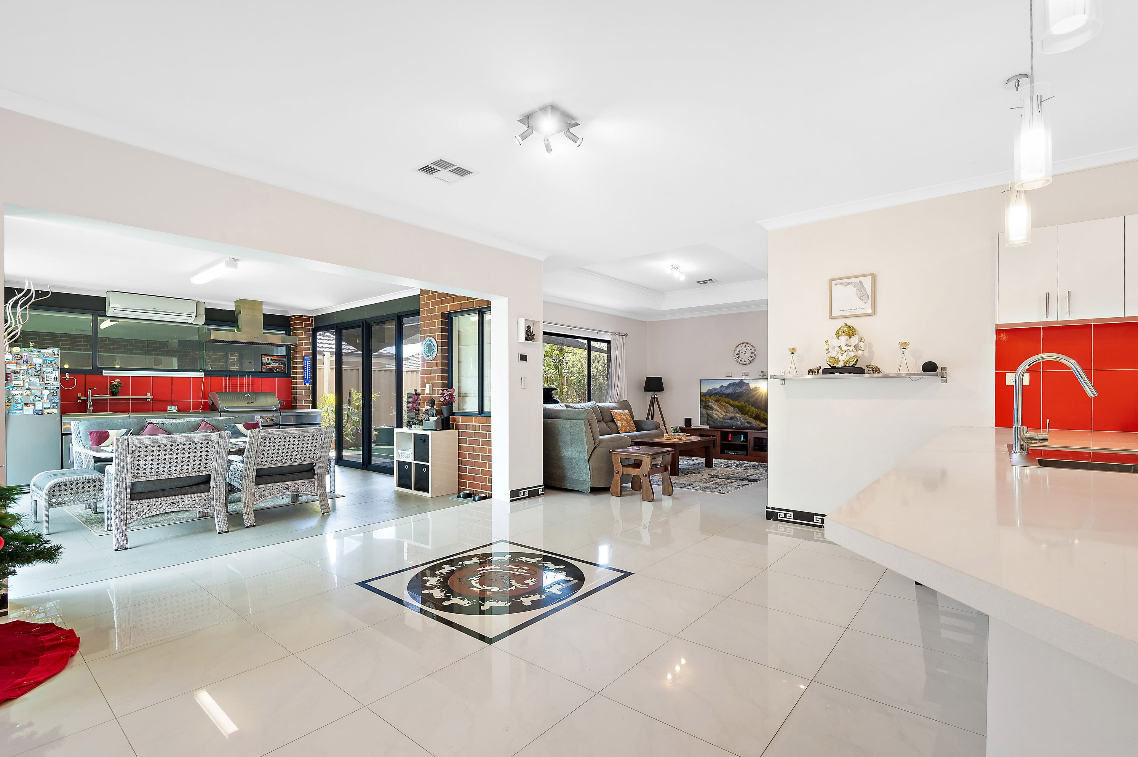 187 Castlewood Parkway, Southern River WA 6110, Southern River - Thumbnail 5